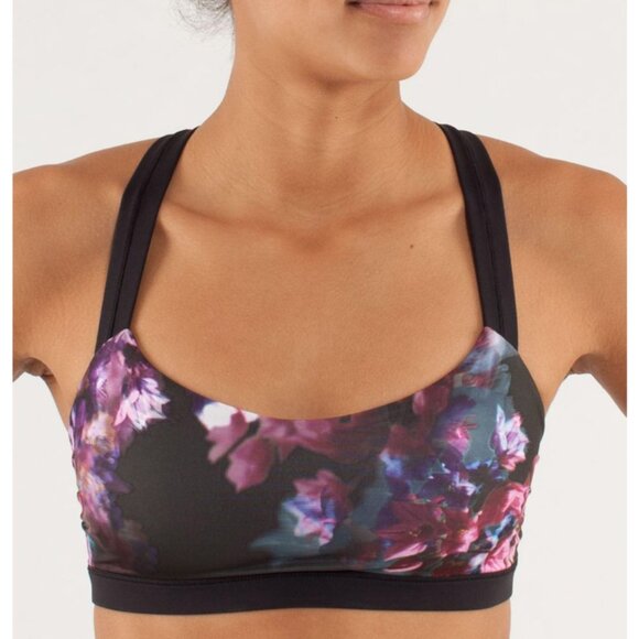 Lululemon Cardio Kick Bra Spring Has Sprung Multi - Size 6 - Picture 3 of 5